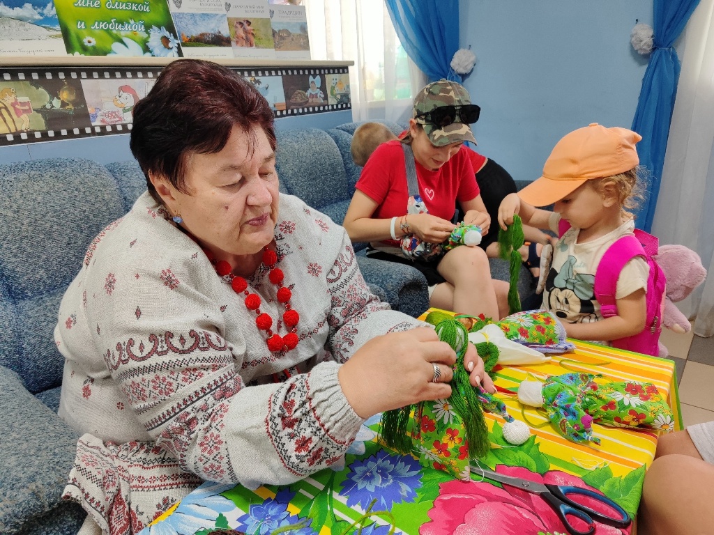 троица